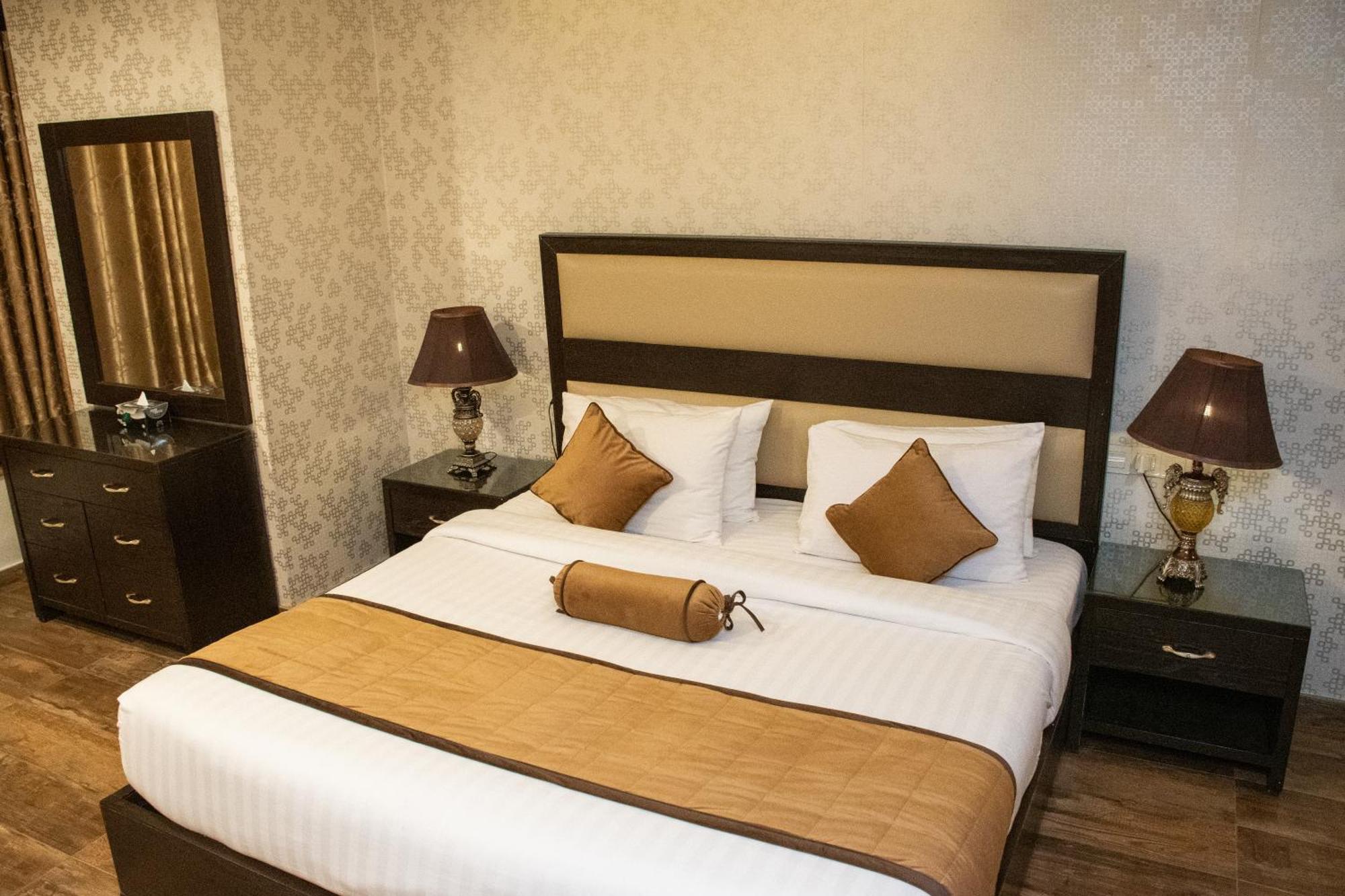 איסלמאבד Centaurus Hotel Suites מראה חיצוני תמונה